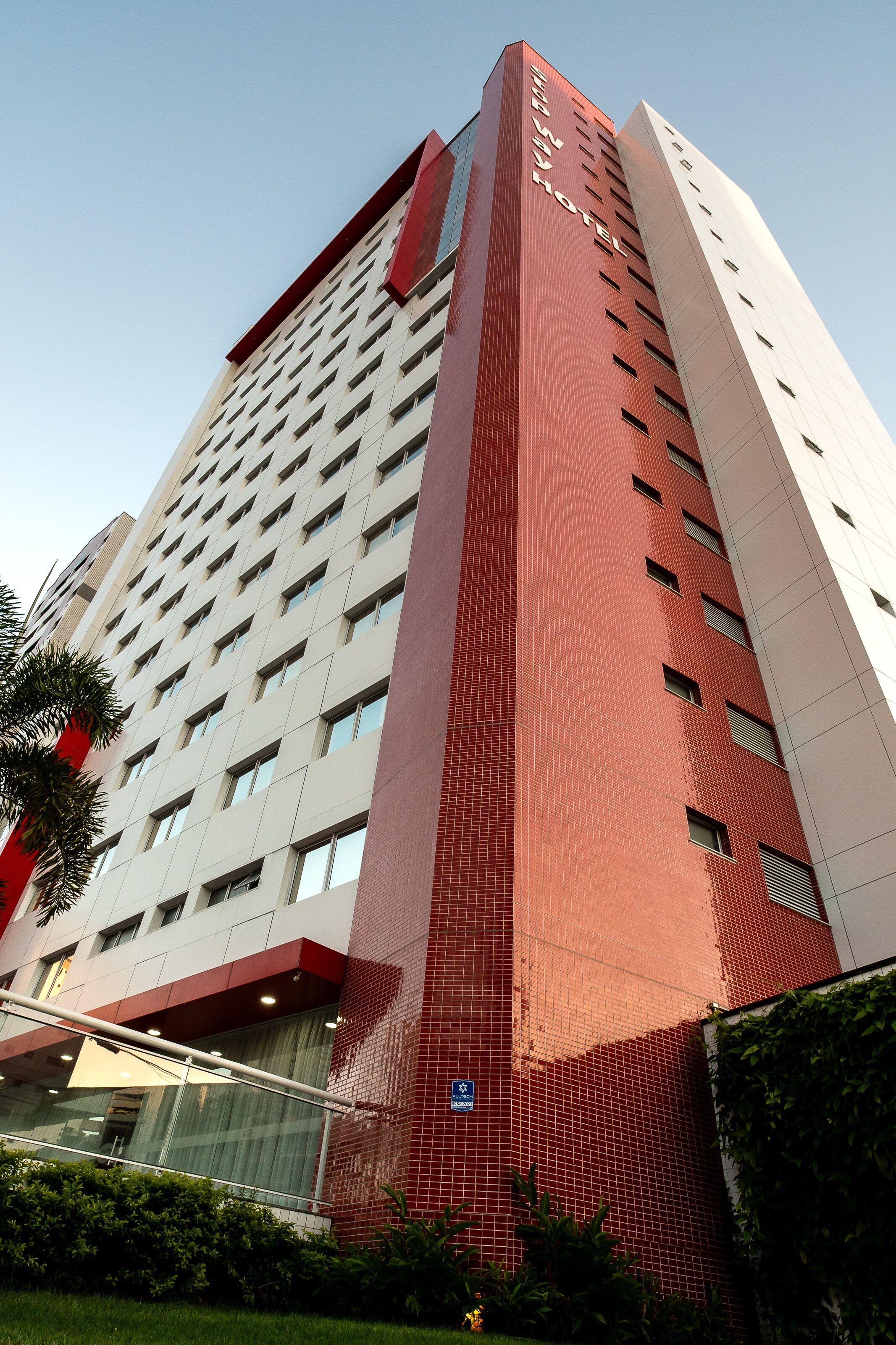 Stop Way Hotel